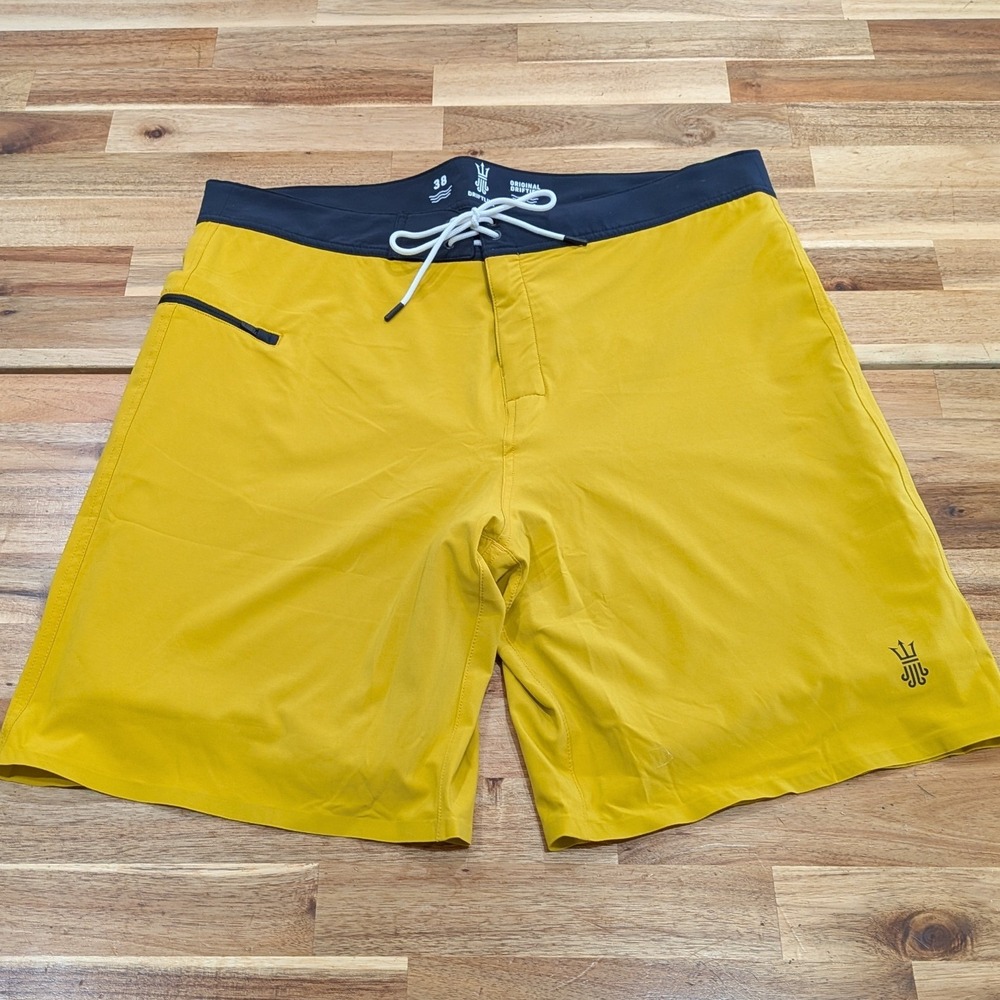 Driftline Men Original Drifties Board Shorts 38 Yellow Wetsuit Lined Surf